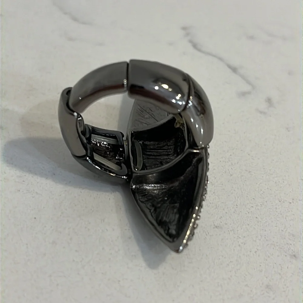 BCBG RING - Picture 2 of 5
